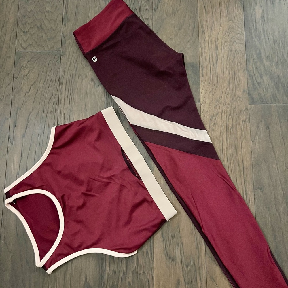 Fabletics Powerhold 7/8 Burgundy Red Shine Legging & Bra